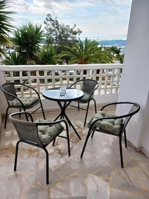 Porto Cheli Marina Apartment - Image 1