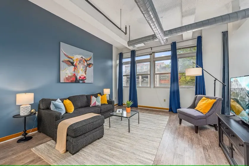 King Bed Downtown KC | Walkable KC Loft + Parking - Image 1