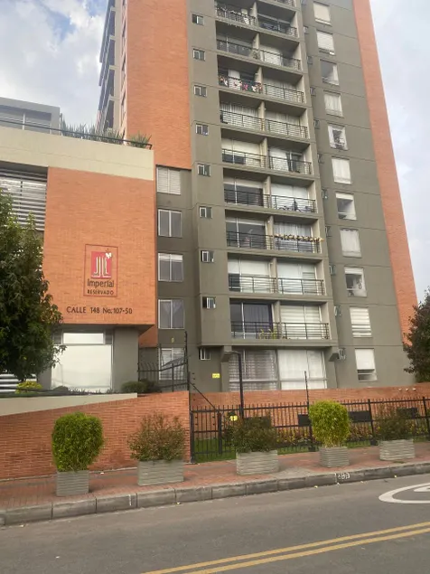 Centro Comercial Imperial Suba Apartamento - Image 1