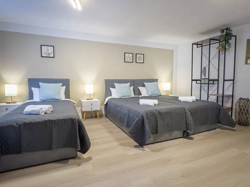 ImmoStay M#7 - Room with terrace, grill & parking - Image 1