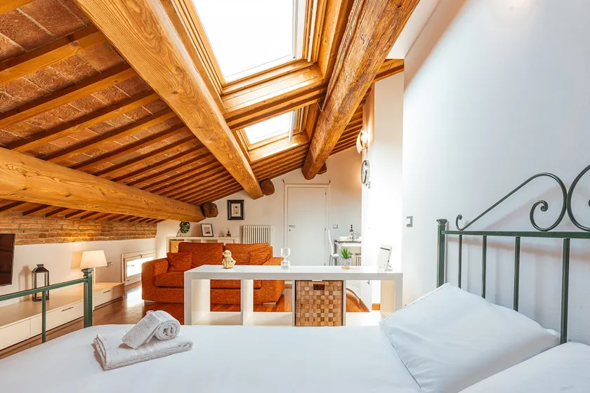 Magellano Attic + Private Parking - Image 1