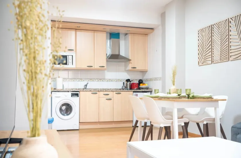Go Apartments - Covaresa, Apartment with bed. - Image 1