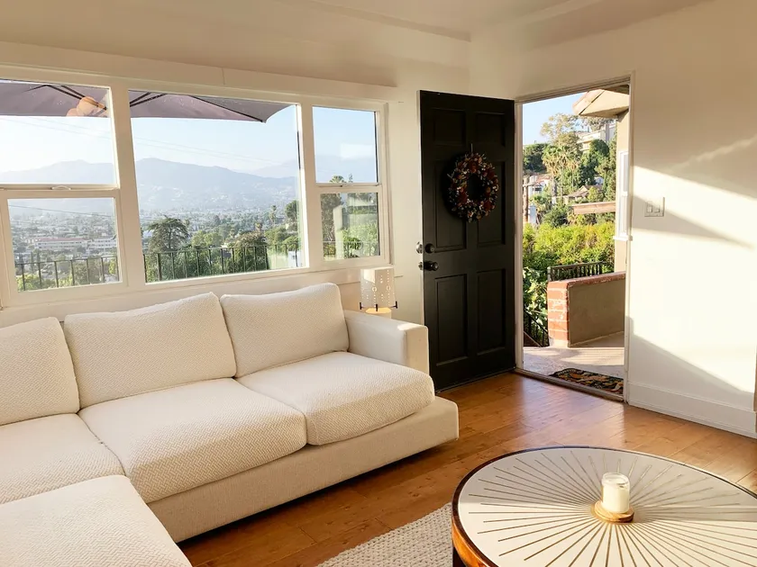 Beautiful Oasis hillside home with Epic views! - Image 1