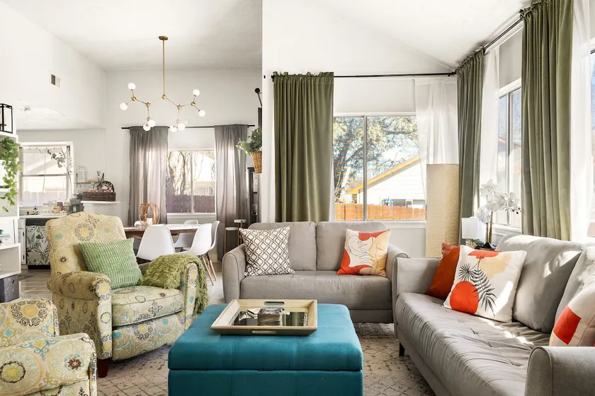 Austin 4BR Gem: Close to DT + Foosball table - Image 1