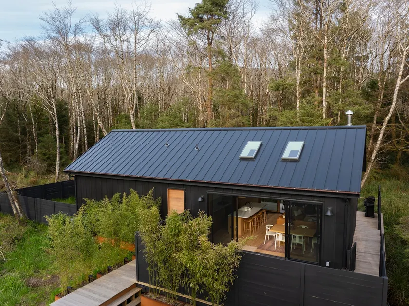 The Surf Haus - Arch Cape - Sauna & Hot Tub - Image 1
