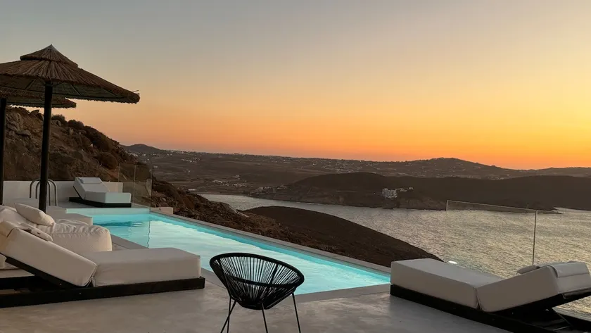 HoM Mykonos - Seaview Villa with private pool - Image 1