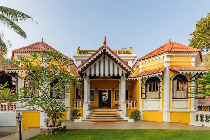 HideOut 4BHK Heritage Villa - Private Pool - Image 1