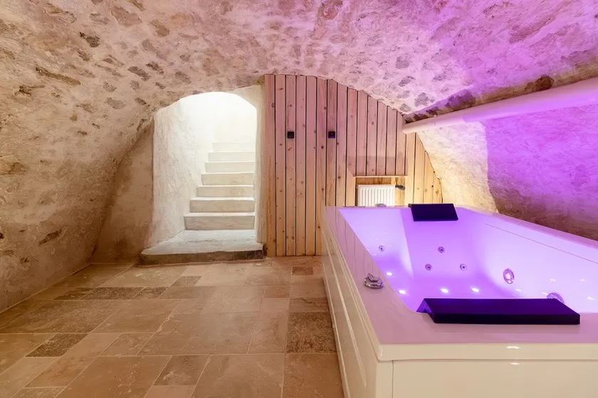 House with hot tub near Giverny - Image 1