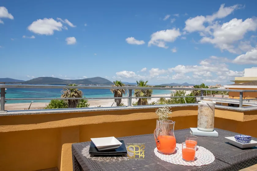 Prestigefyldt penthouse ved havet med en betagende panoramaudsigt - Wi-Fi - Image 1
