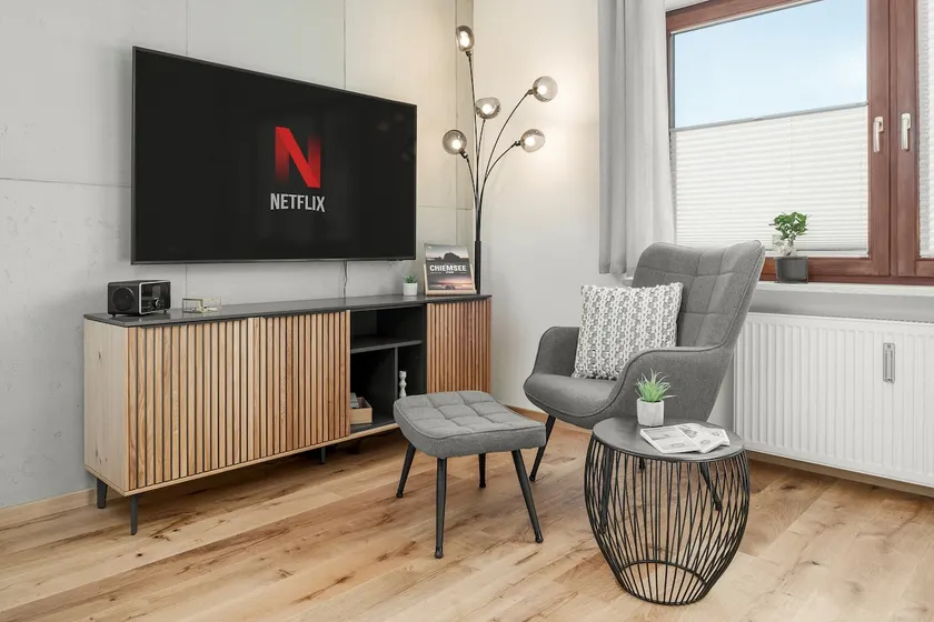 FENJOY Design Studio Apartment - Image 1