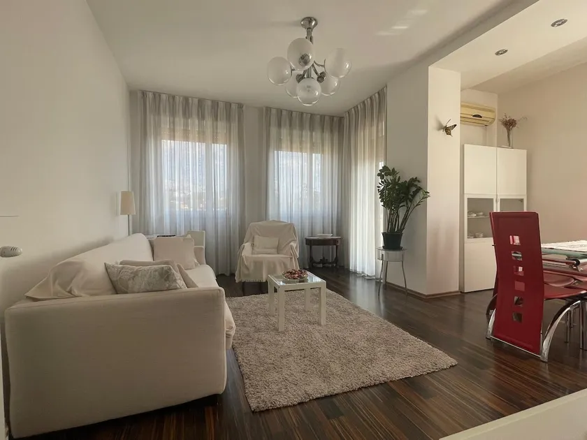 Tina House Gorizia Apartment - Image 1