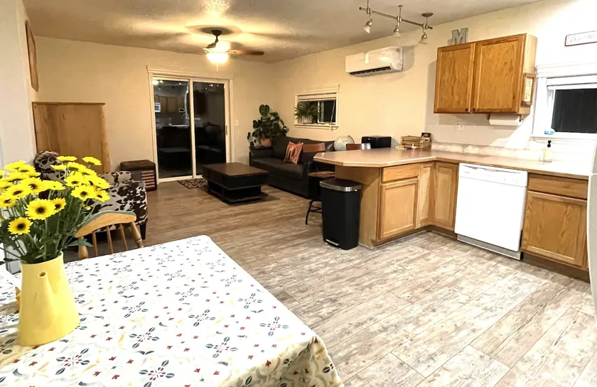 The Meyer's Country Retreat - Image 1