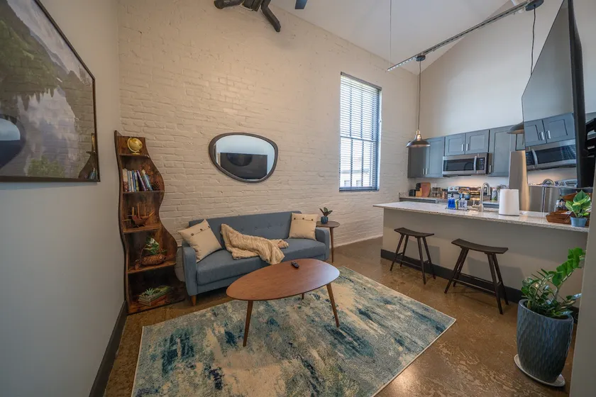 New 1 Bedroom Apartment Near Brewery - River - Dow - Image 1