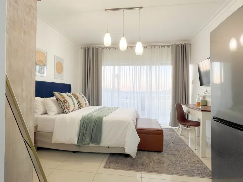 Comfort Zone Suites - Hidas - Image 1
