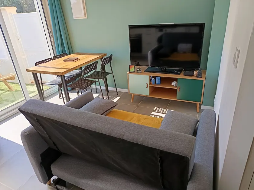 Cozy Studio - Image 1