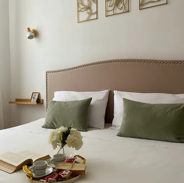Essence Apartment - Image 1