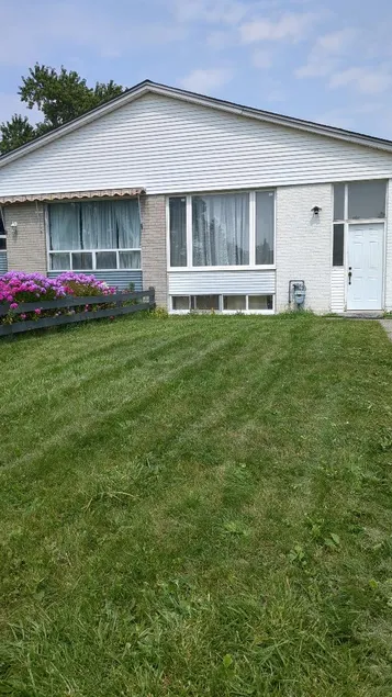Whole House Fair Price Great Amenities - Image 1
