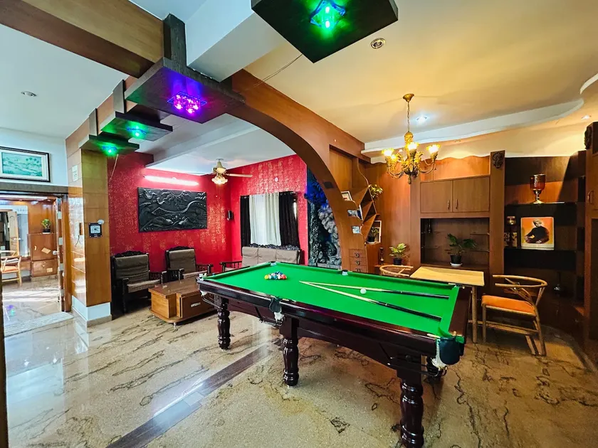 Mansion Bay Spacez Luxury Villa - Image 1