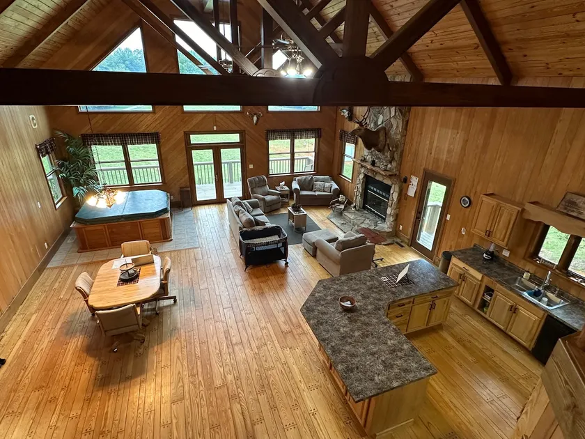 Peaceful Meadow Retreat - Image 1
