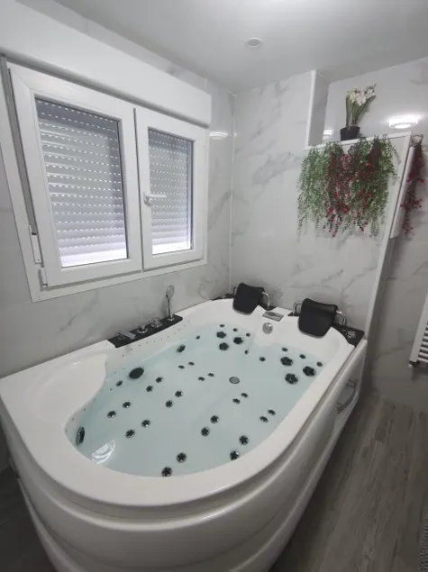 Apartamento con Jacuzzi: El Rincón de las Delicias - Image 1