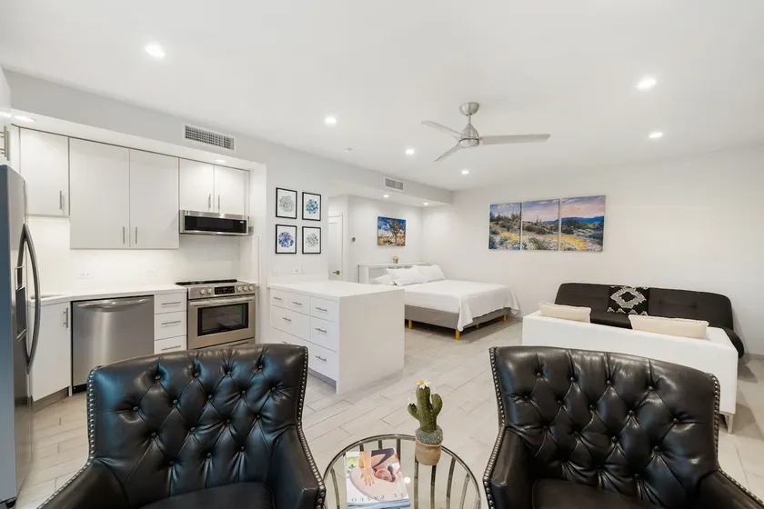 Palm Escape | Modern Delight Near Tennis Gardens - Image 1