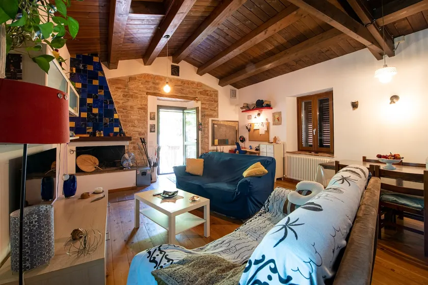 Chalet Battista Grotte di Frasassi - Image 1