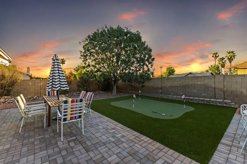 Desert Getaway | Putting Green | BBQ | Relaxation - Image 1