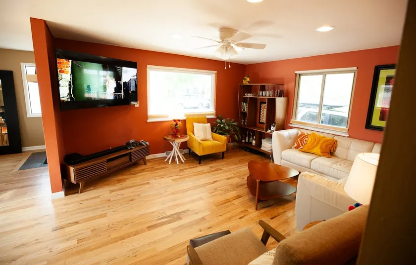 Good Vibe Bungalow w/ Hot Tub + Fire Pit + Yard - Image 1