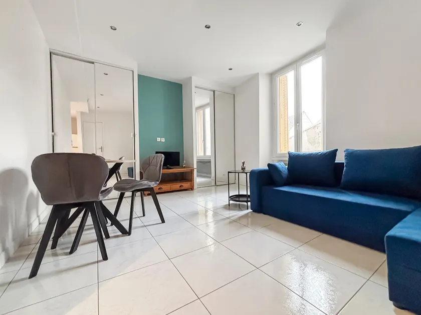 Modern & spacious - Fast Wi-Fi - Image 1