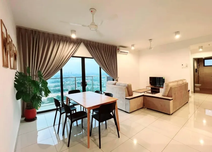 TaksvitHome | Biggest in Trio | Aeon GM PortKlang - Image 1