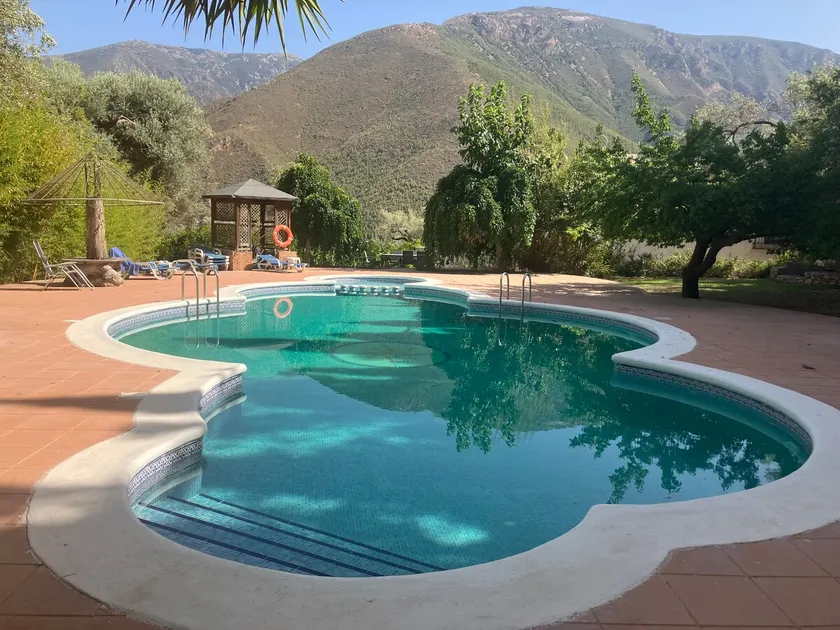 Cortijo Pago y Benisalte a Stylish villa set within beautiful mountain views - Image 1