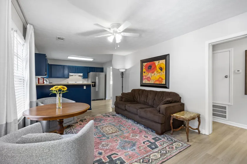 Close, Comfortable, Cozy, Clean - Image 1