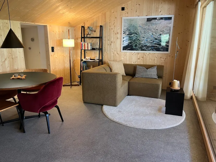 New designer 2-room apartment - Image 1