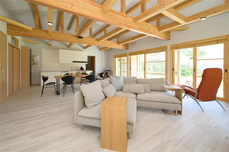Peaceful Seaside Escape with Nature & Stargazing - Image 1