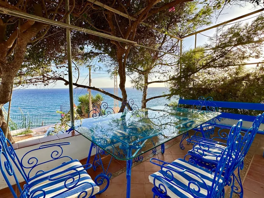 7-Bedroom Villa with Ocean Views & Private Pool - Image 1