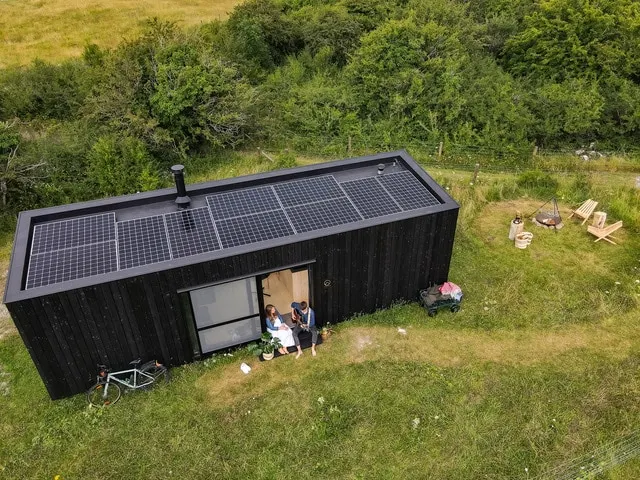 Wild Cabins Kinvara - Image 1