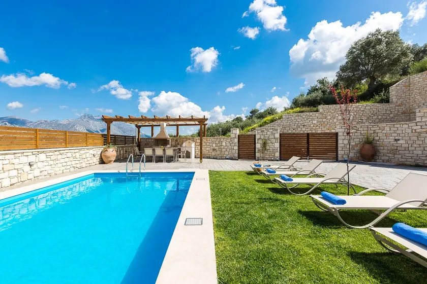 Renta Villas Georgios & Eleni, with Pool, BBQ & Playground, By ThinkVilla - Image 1