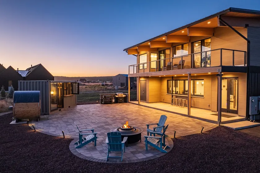 Lux Mountain View Retreat w/ Sauna & EV Charger - Image 1