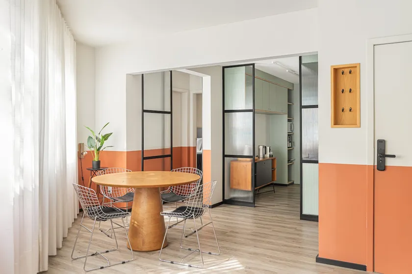 Large, functional and well located apartment - Image 1