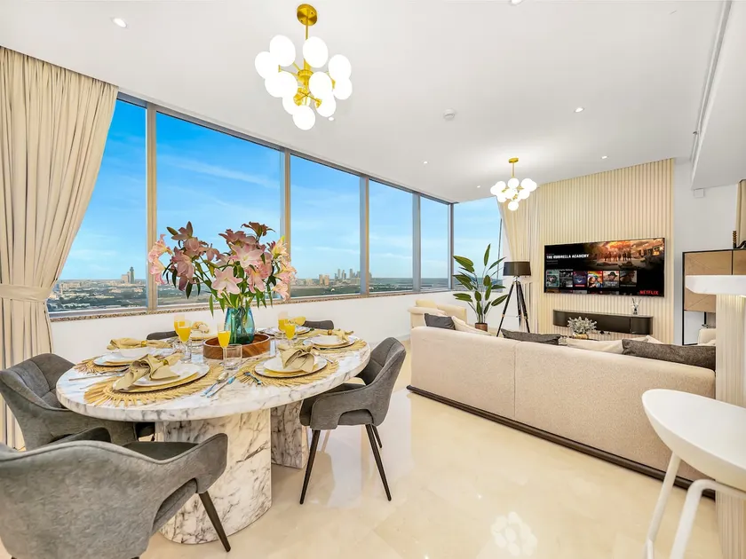 Kensington 2BR Flat DIFC Trade Centre Arts Club - Image 1