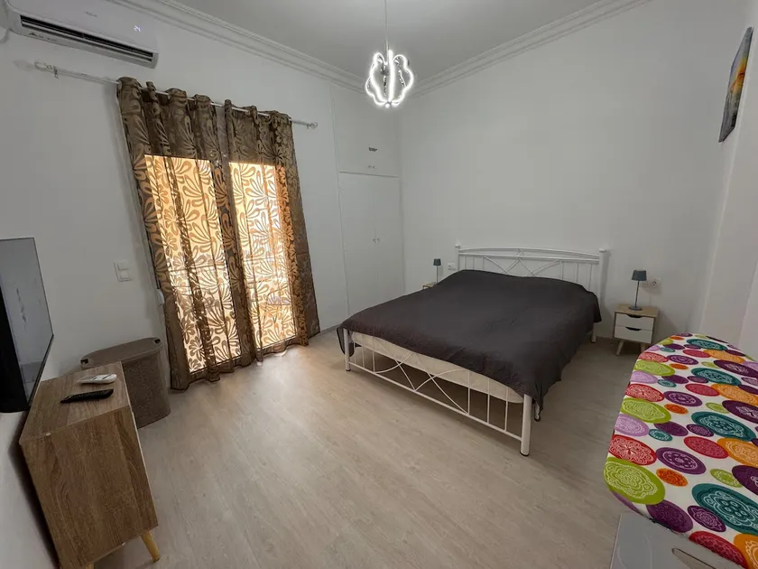 Appartement in Athens - Image 1