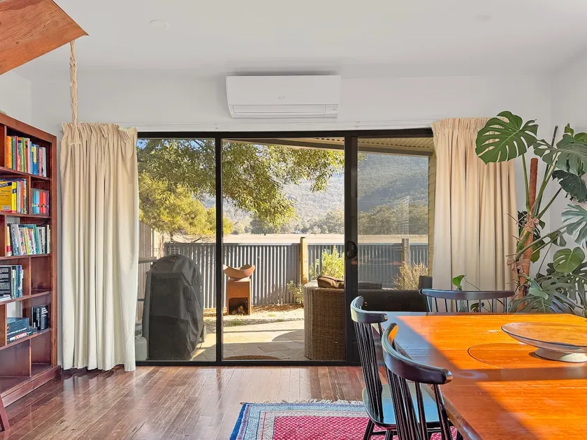 Clematis Hideaway - Image 1