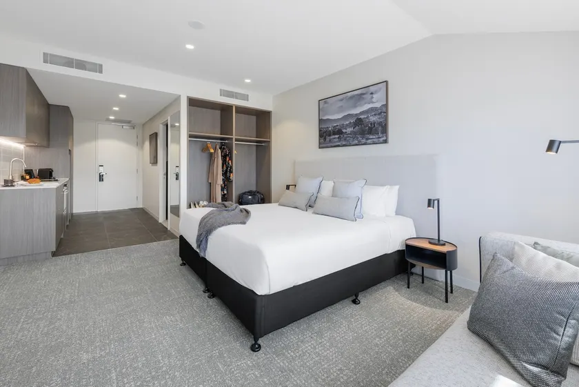 2 x Interconnecting Studio Apartments - Image 1