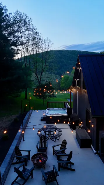 Hot Tub Bliss, Dream Cabin, Hikes & Stargazing! - Image 1