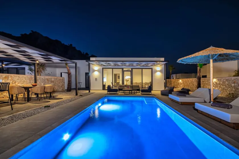 Zen Club Luxury Villas - Image 1