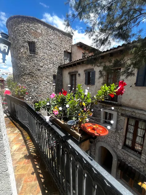 El Cielo, Italian charm and high-end comfort. - Image 1
