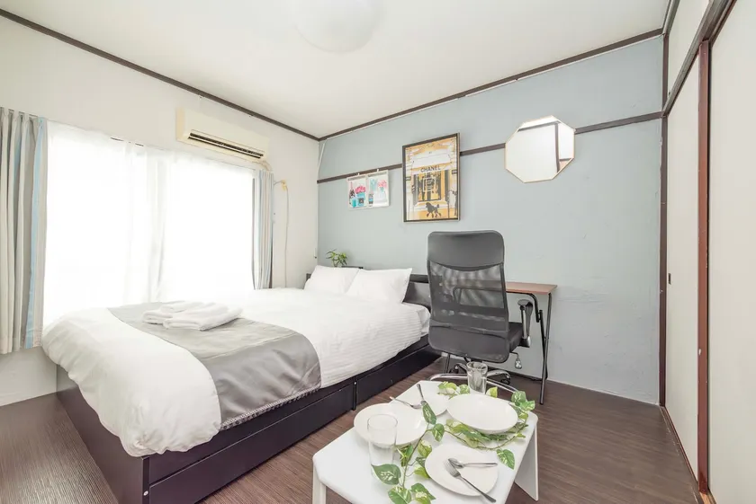Hotel Lapis Shibuya, apartment with queen bed and futon - Image 1