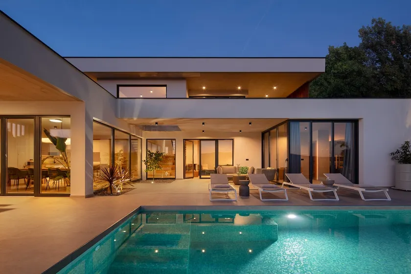 Villa Immortella Luxury Pool & Spa Retreat - Image 1