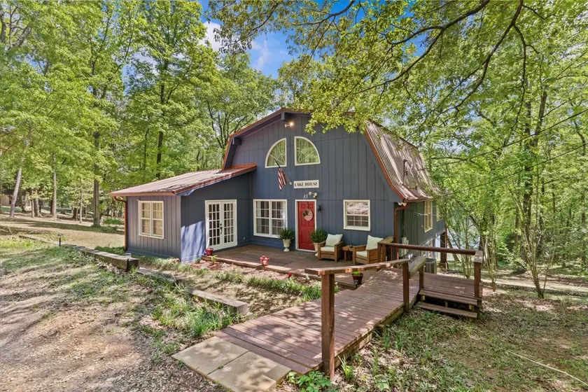 The Lake House - Image 1