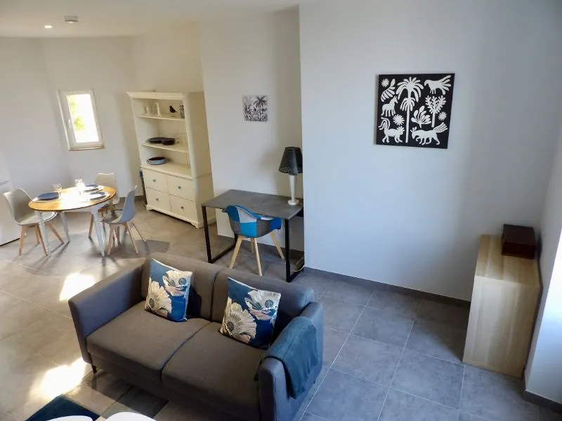 Apartment and duplex - App' Arts 1 - Image 1